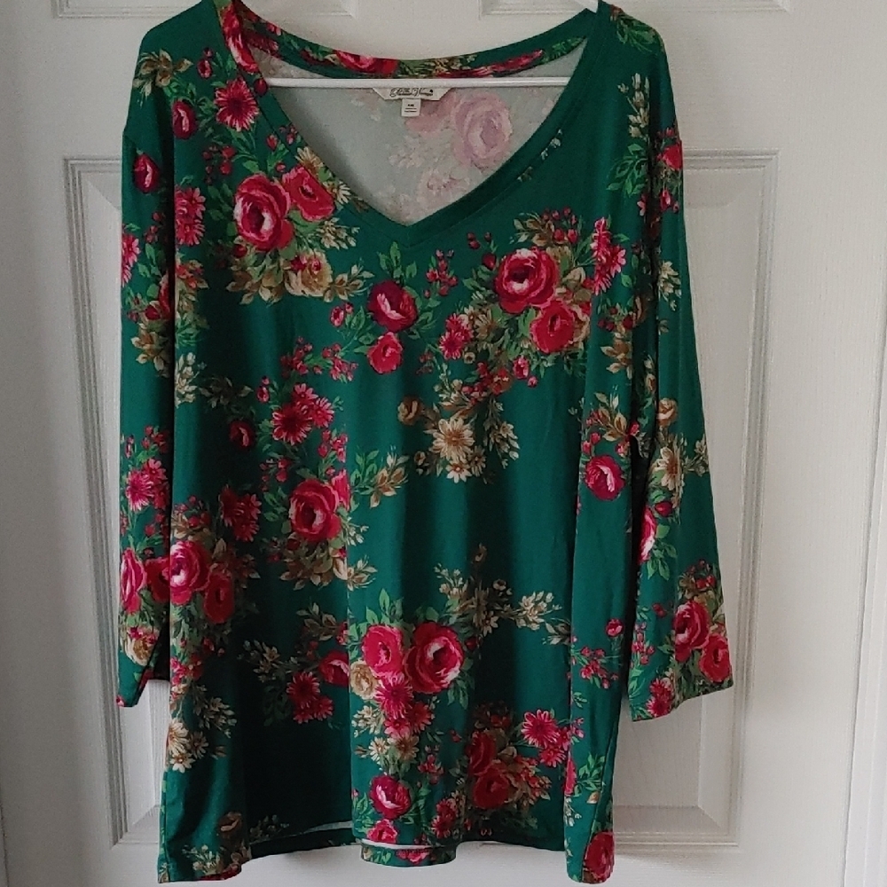 The Pioneer Woman Green Lightweight 3/4" sleeve Top Rose Pattern Design sz XXL